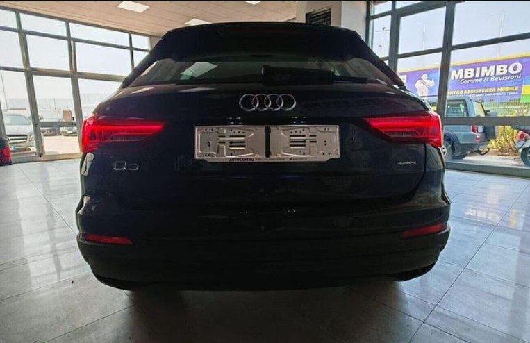 Audi Q3 вид 3 (t.me/Eur0pAvto/3031)